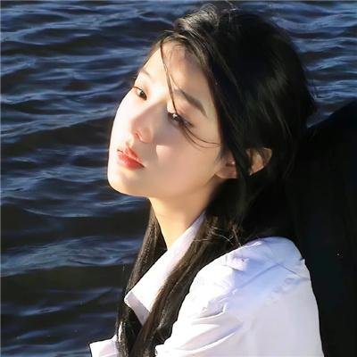 玻璃雪海报