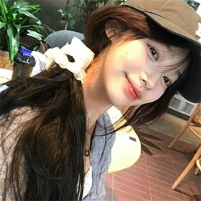 甜蜜艾玛，亲爱柏贝